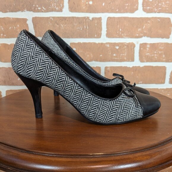Mossimo Tweed Pumps - Picture 2 of 5